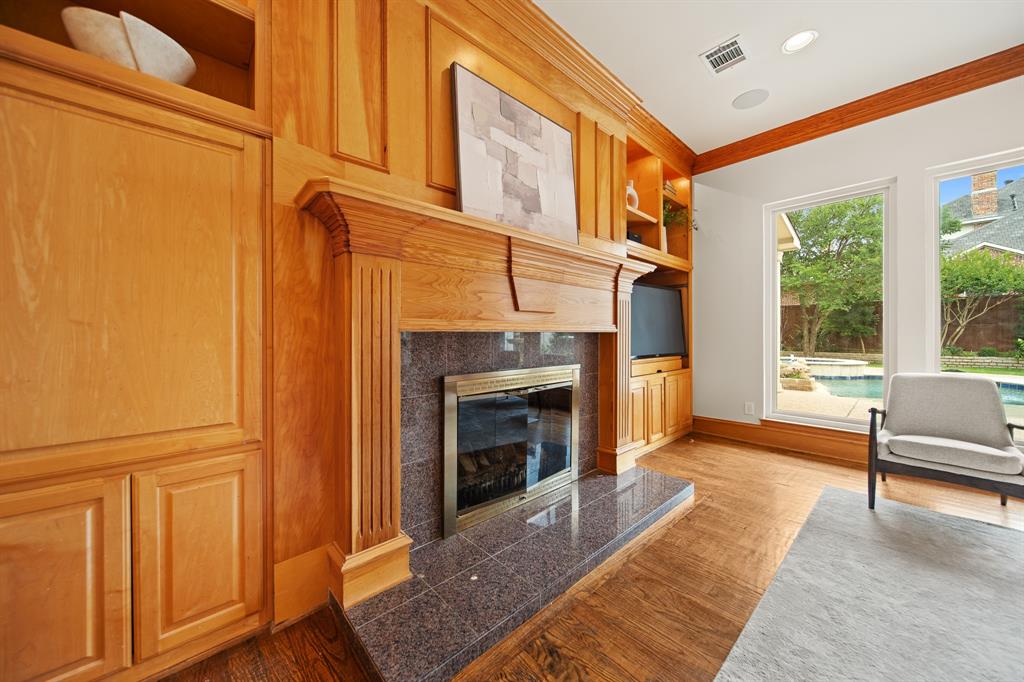 6420 Riverside Drive Property Photo 12