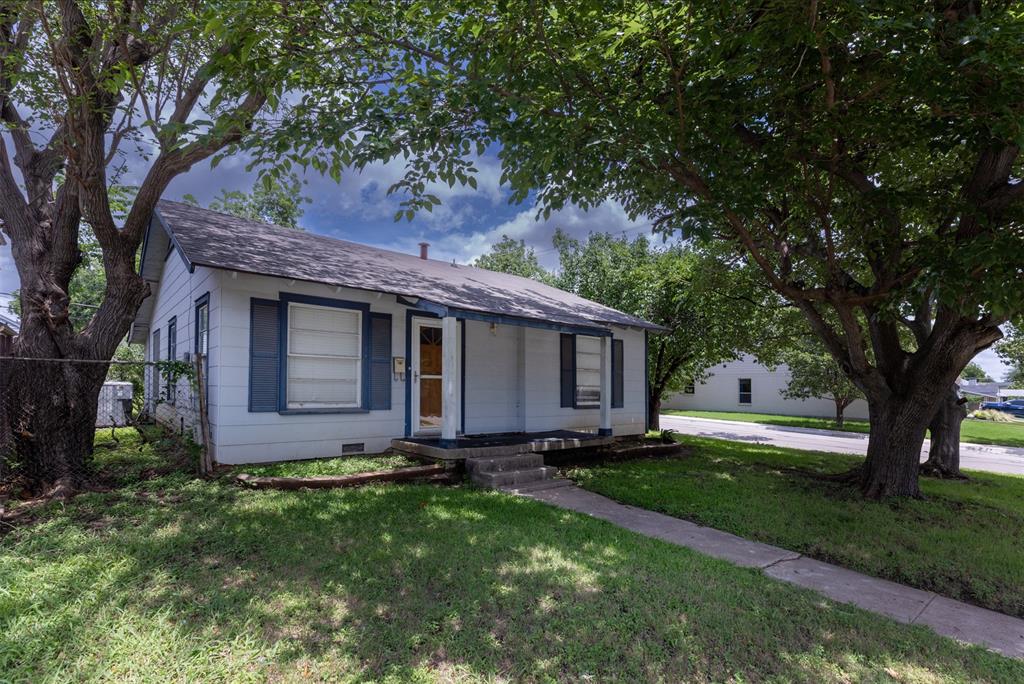 3800 El Campo Avenue Property Photo 1