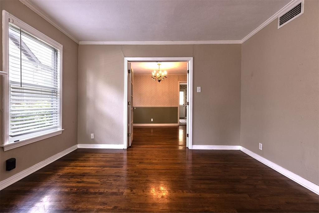 3800 El Campo Avenue Property Photo 6