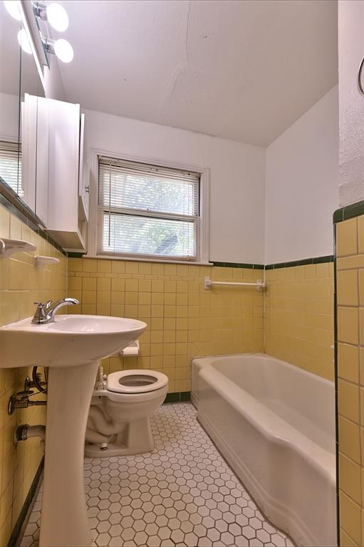 3800 El Campo Avenue Property Photo 13