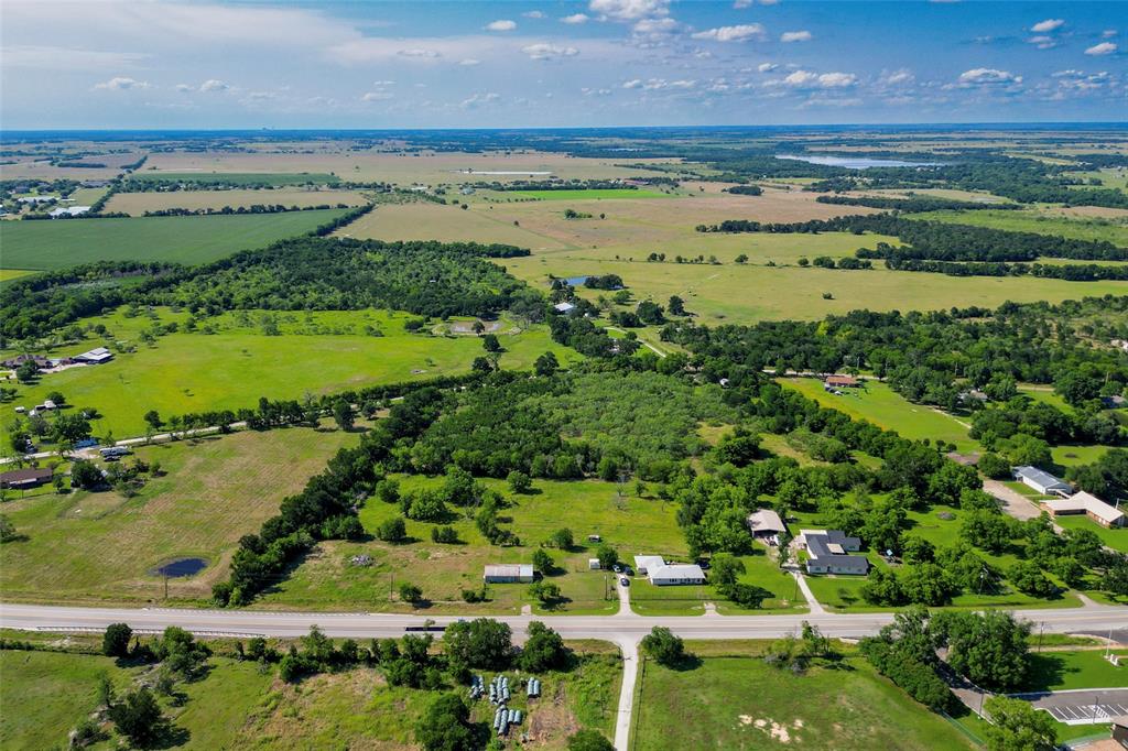 5073 State Highway 7 Property Photo 2