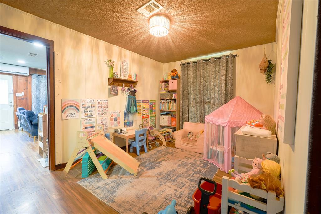 5073 State Highway 7 Property Photo 10