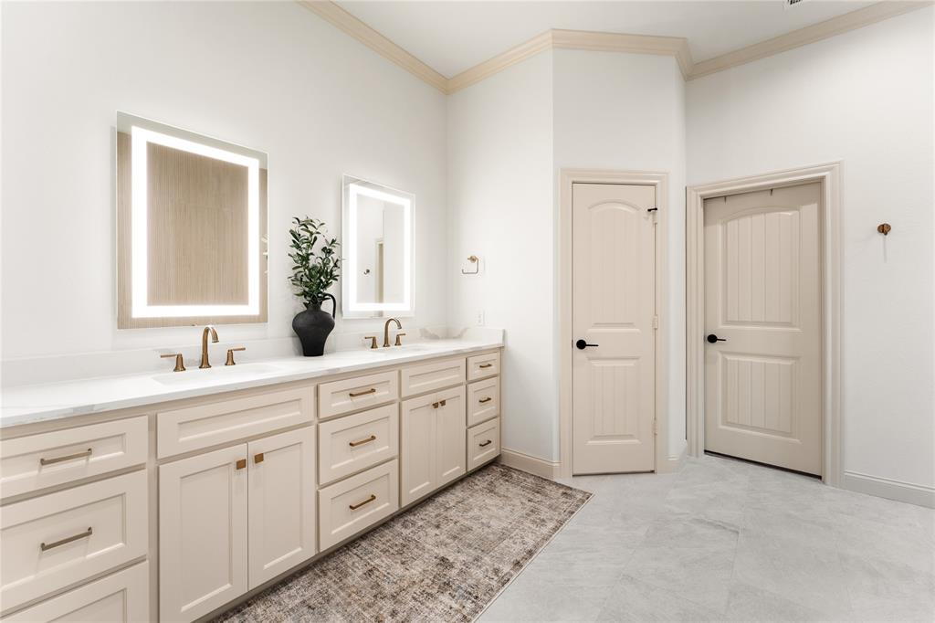 13076 Rainier Drive Property Photo 20