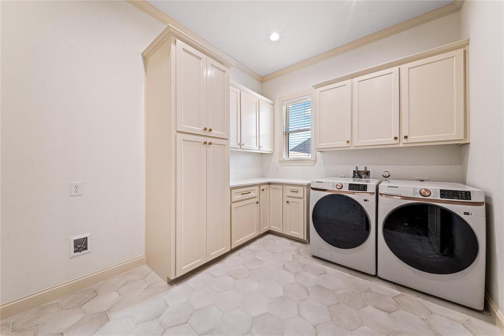 13076 Rainier Drive Property Photo 31