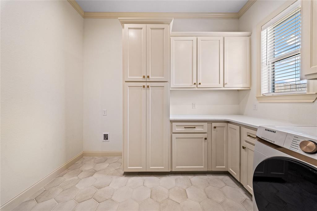13076 Rainier Drive Property Photo 32