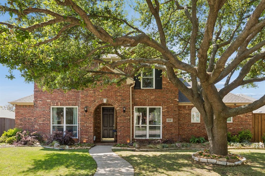 8410 Lexington Court Property Photo 1