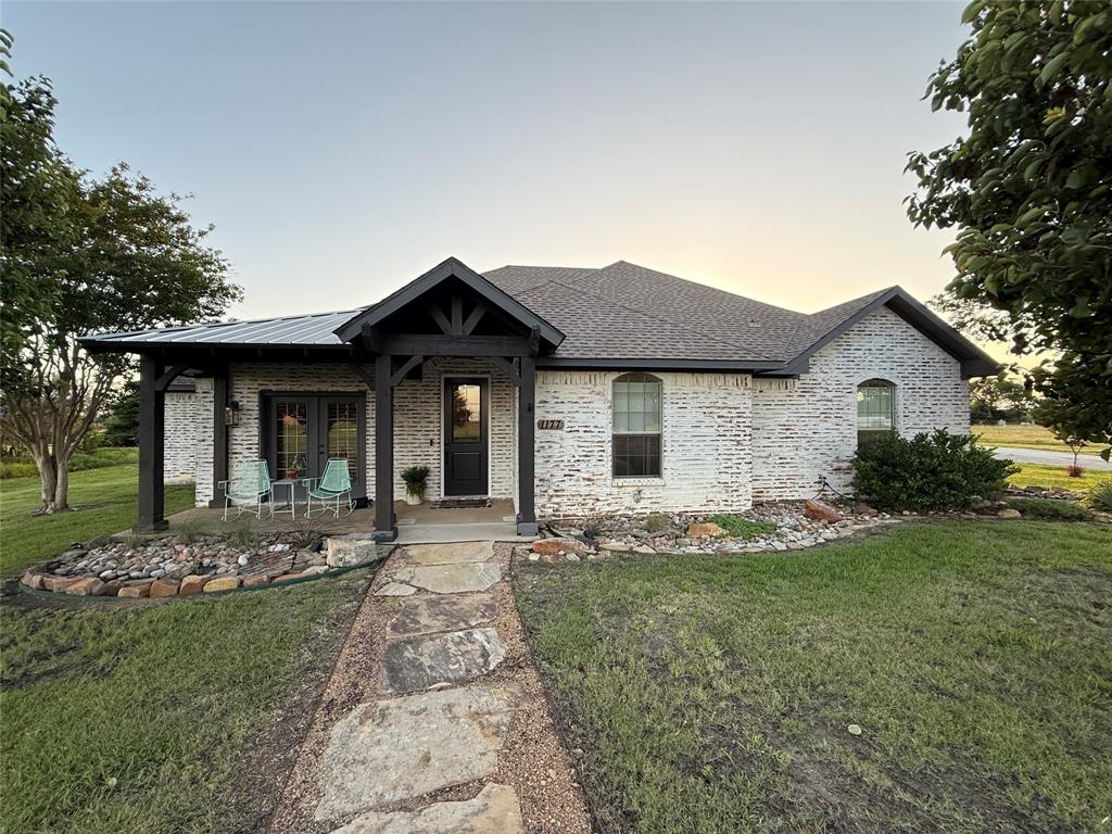 1177 Lone Star Road Property Photo 4