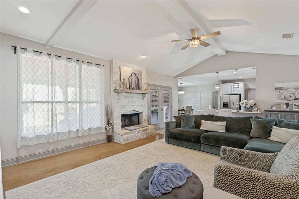 1177 Lone Star Road Property Photo 8