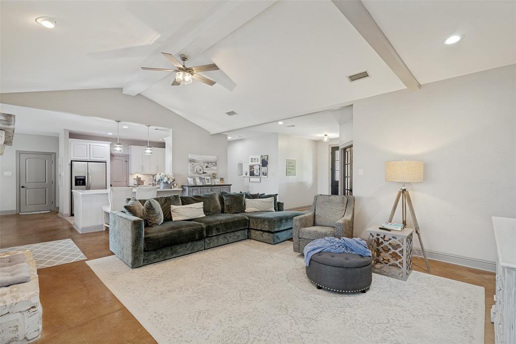 1177 Lone Star Road Property Photo 10