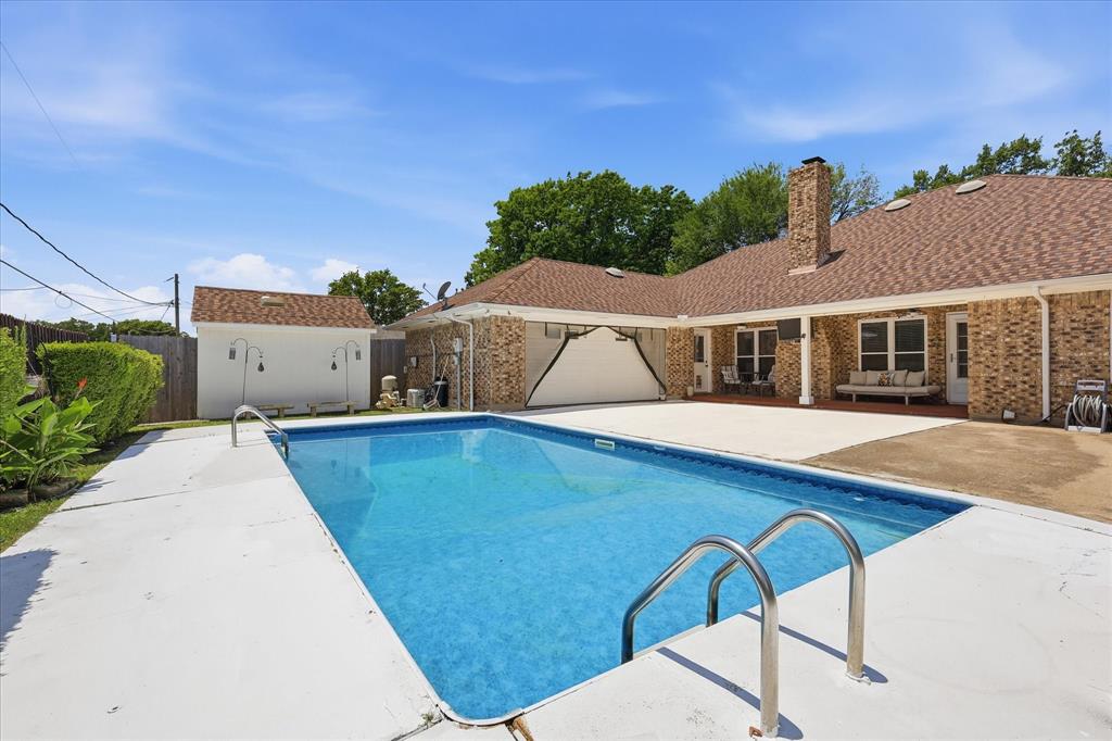 2008 Iron Horse Court Property Photo 1