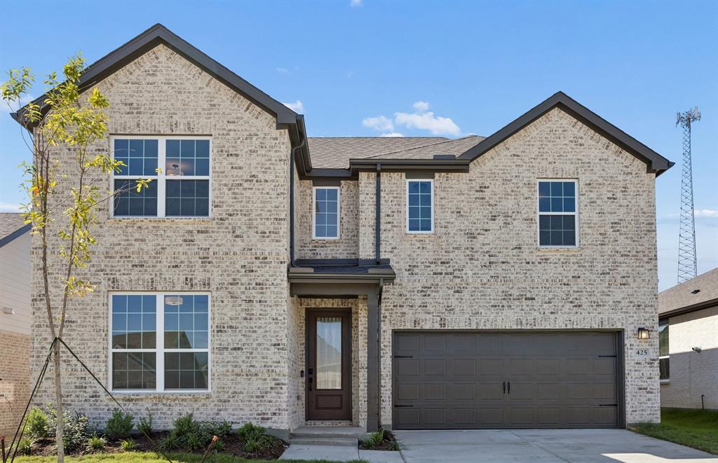 425 Avian Way Property Photo 1