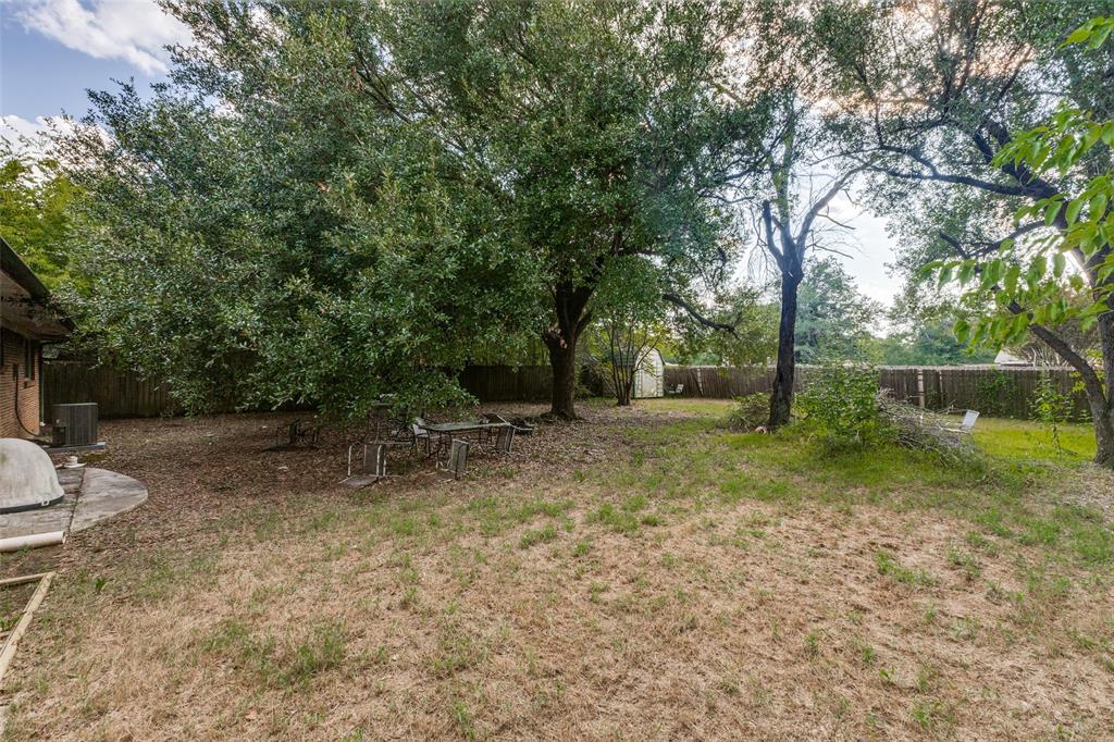 425 Lybrand Street Property Photo 10