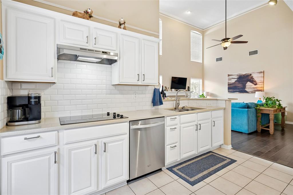 14592 Princeton Court Property Photo 12