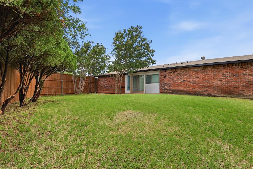 2903 Winterberry Drive Property Photo 25