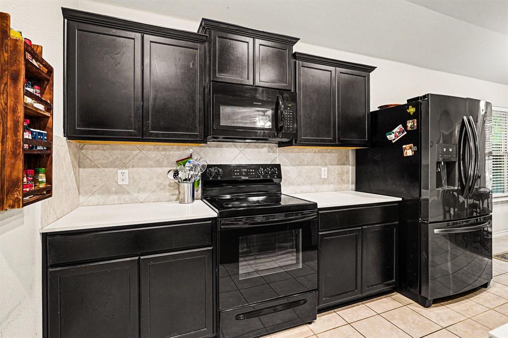1327 Lanius Street Property Photo 4