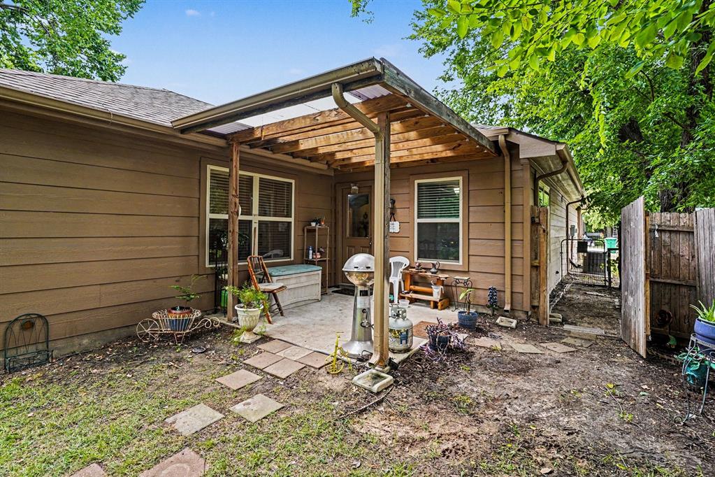 1327 Lanius Street Property Photo 13