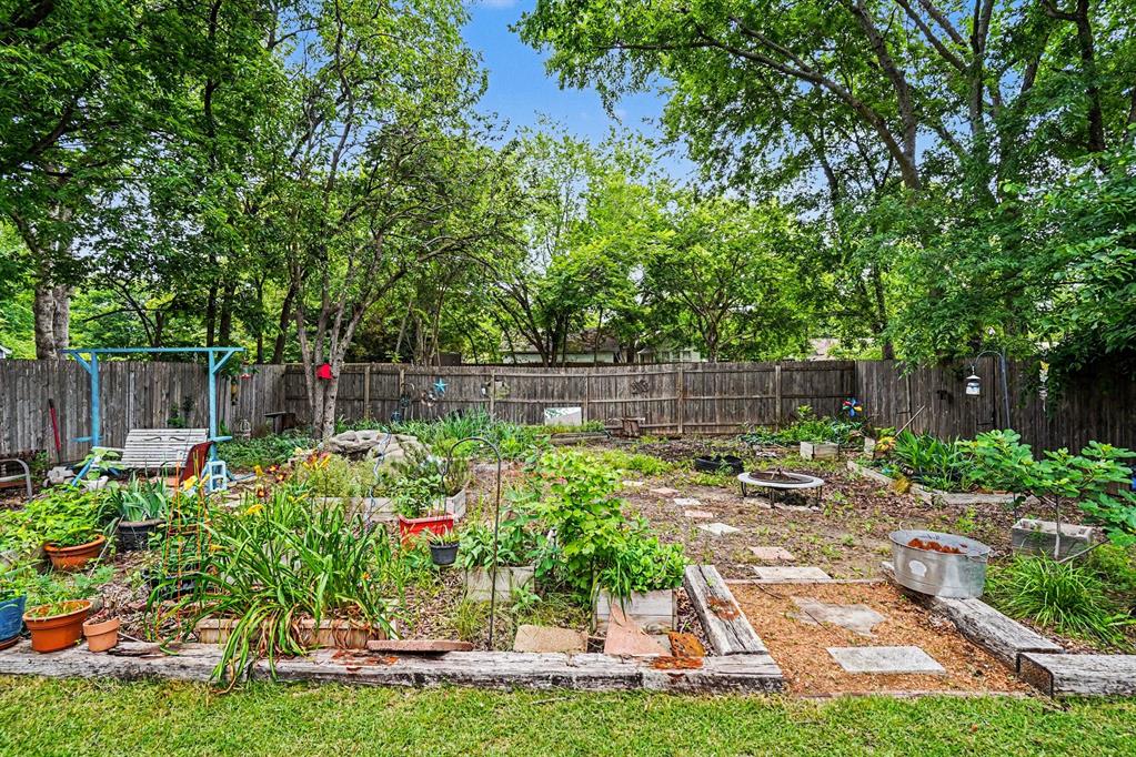 1327 Lanius Street Property Photo 15