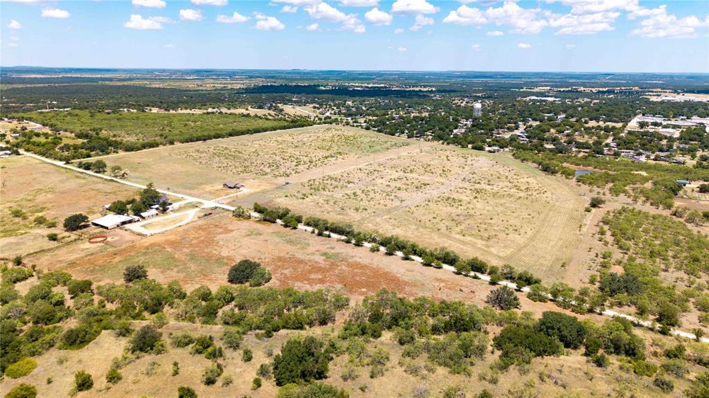 507 Crusher Road Property Photo 4