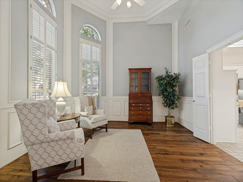 3525 Gary Drive Property Photo 4