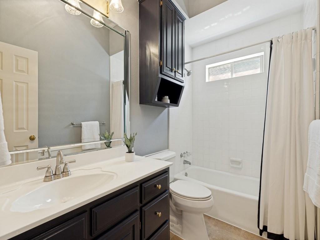 3525 Gary Drive Property Photo 10