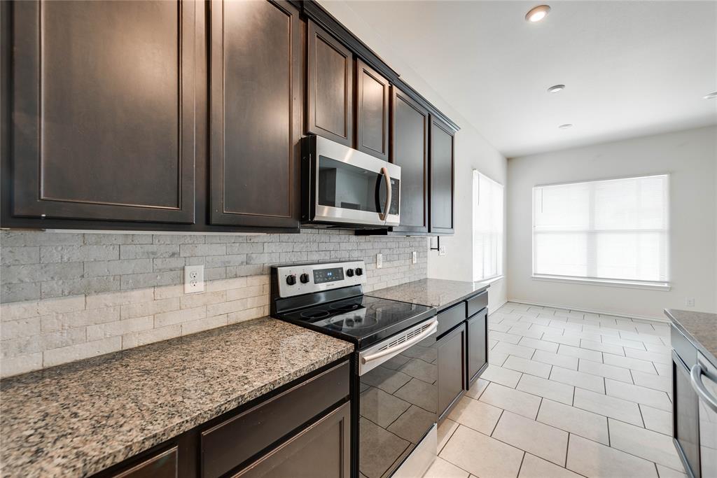 6819 Brush Drive Property Photo 13