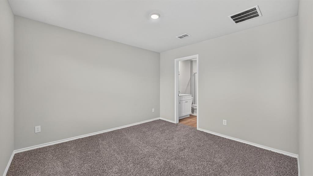 2217 Bakersfield Drive Property Photo 11