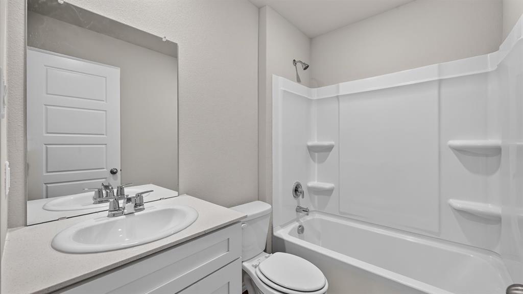 2217 Bakersfield Drive Property Photo 15