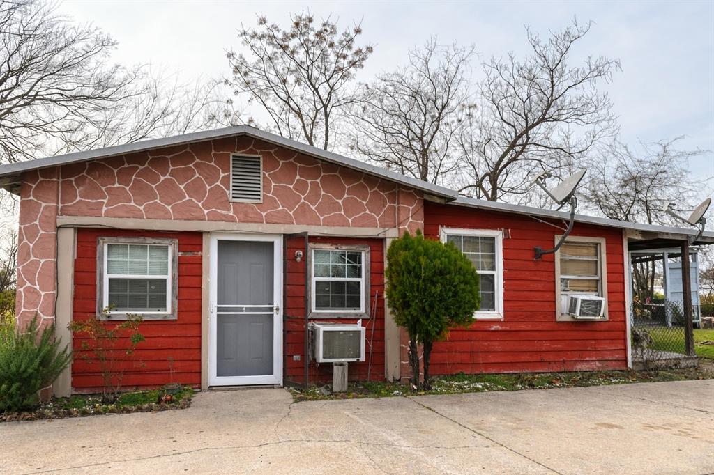 108 N Ellis Ave Avenue Property Photo 3
