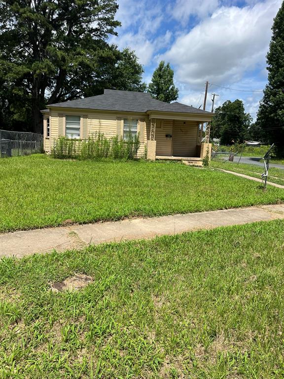 5902 Canal Boulevard Property Photo 1