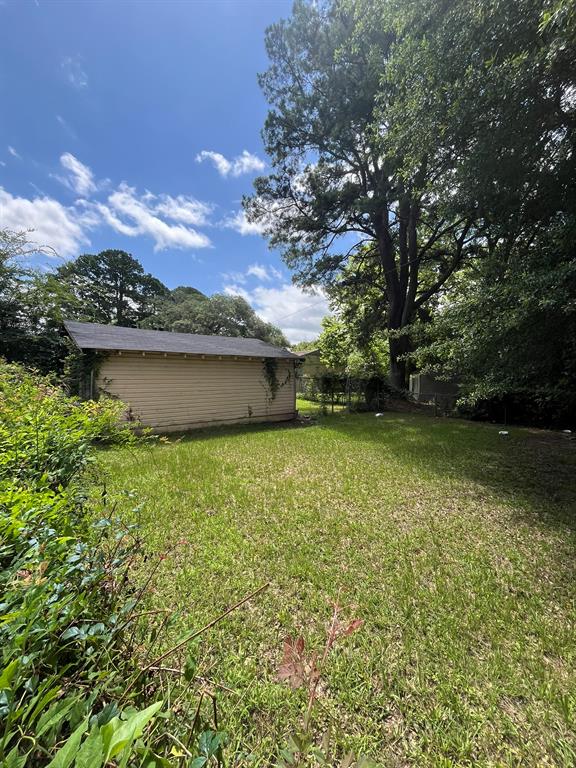 5902 Canal Boulevard Property Photo 3