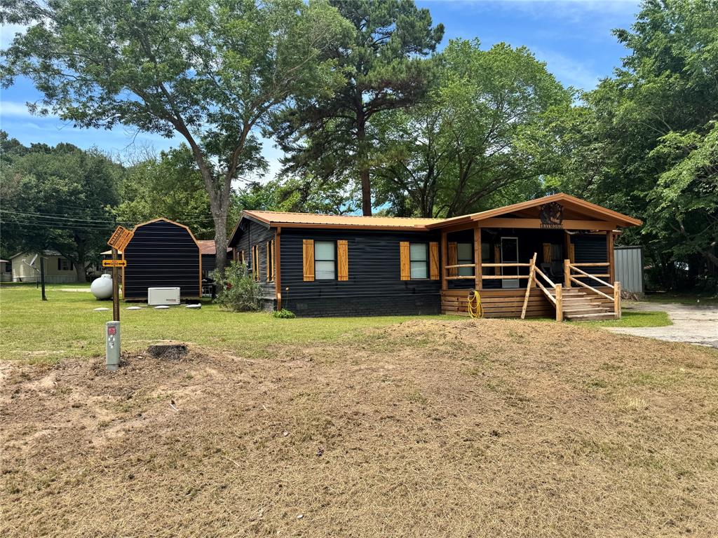 20414 Hillside Drive Property Photo 1