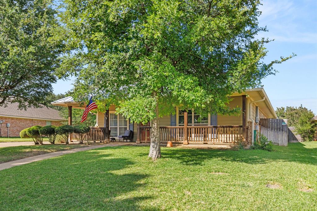 10609 Aquilla Trail Property Photo 2