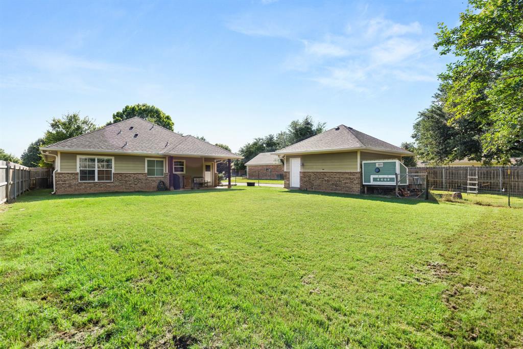 10609 Aquilla Trail Property Photo 8