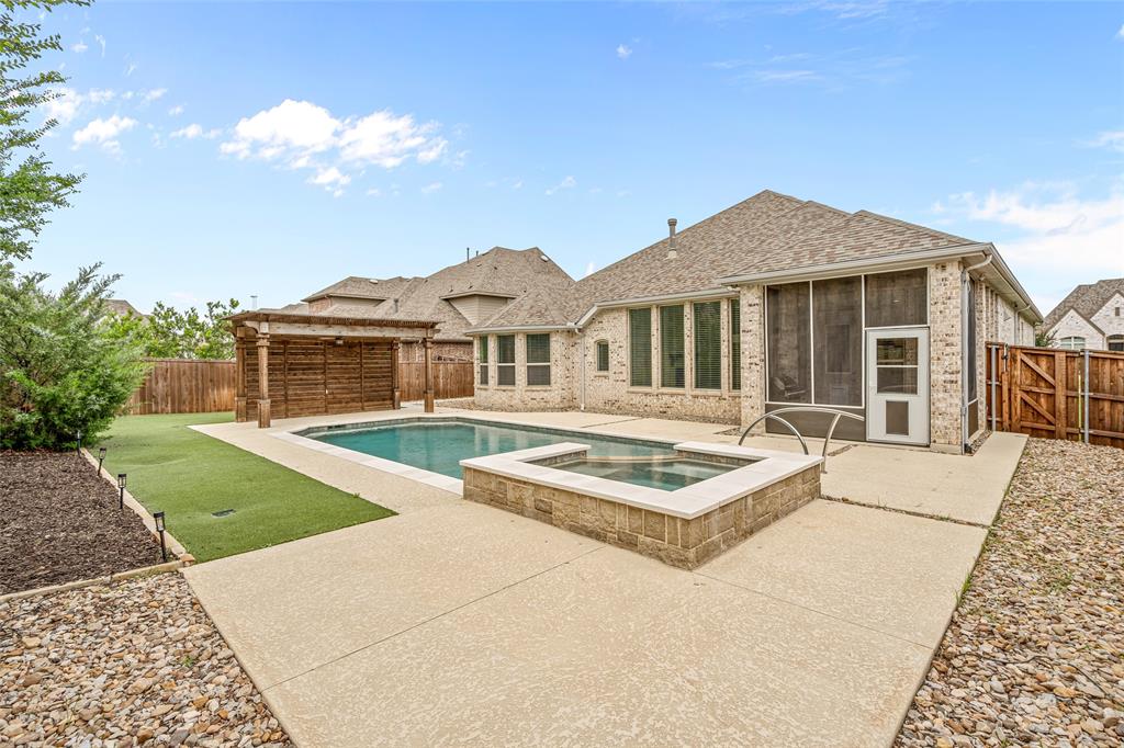 6631 Roughleaf Ridge Road Property Photo 38