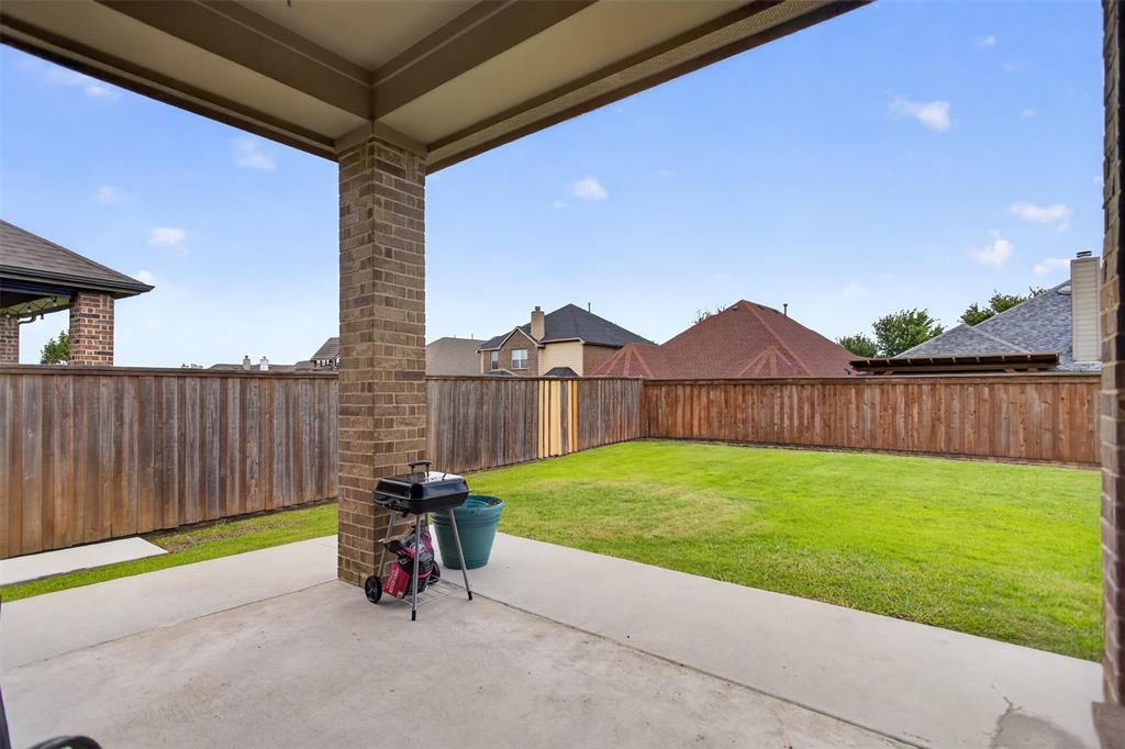 1013 Somerset Circle Property Photo 17