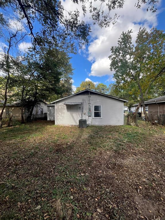 2031 Murray Street Property Photo 3