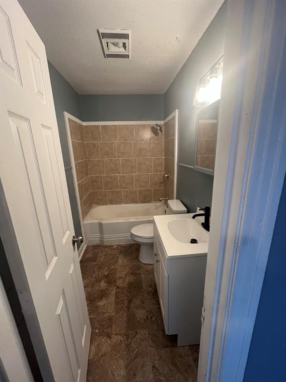 2031 Murray Street Property Photo 9
