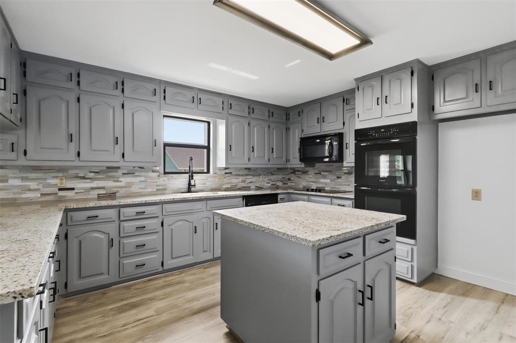 3344 Fm 556 Property Photo 9