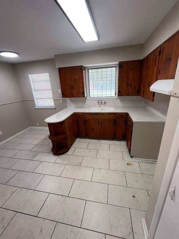 2727 Merrill Street Property Photo 6