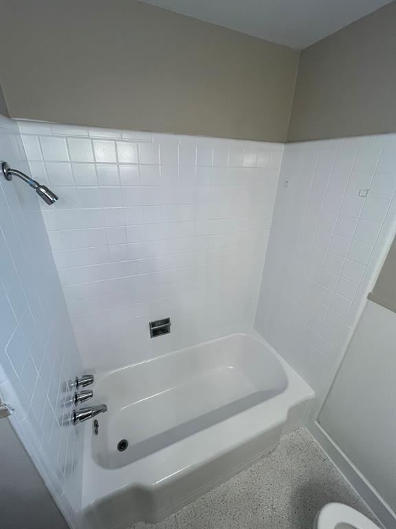 2727 Merrill Street Property Photo 12