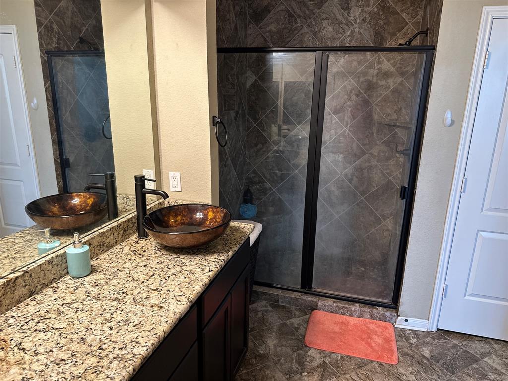 10809 Aurora Drive Property Photo 18