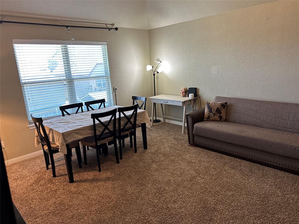 10809 Aurora Drive Property Photo 21