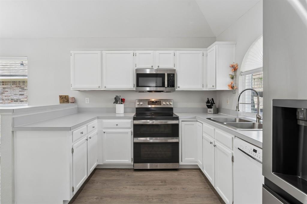 1909 Timberline Lane Property Photo 9