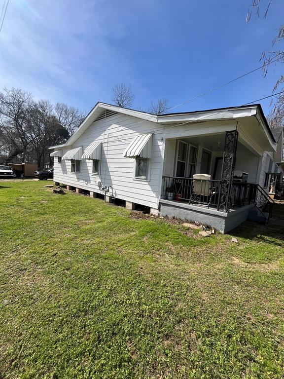 3201 Desoto Street Property Photo 4