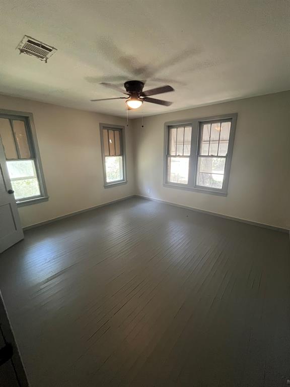 3201 Desoto Street Property Photo 8