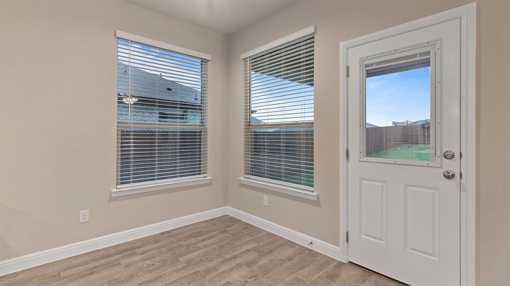 1412 Canterbury Trail Property Photo 6