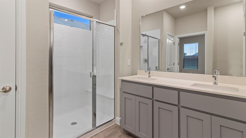 1412 Canterbury Trail Property Photo 10