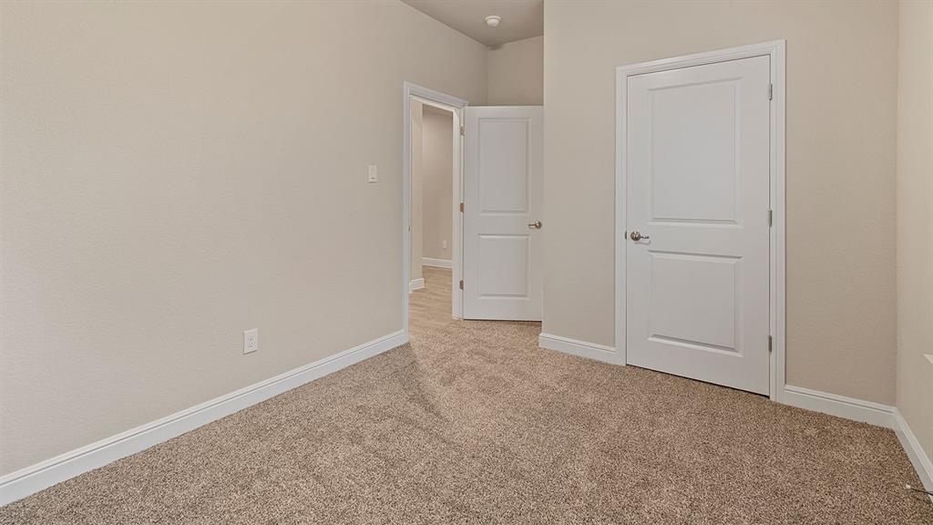 1412 Canterbury Trail Property Photo 16
