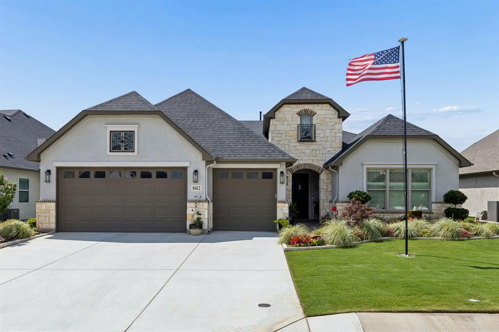 8412 Cocobolo Drive Property Photo 1