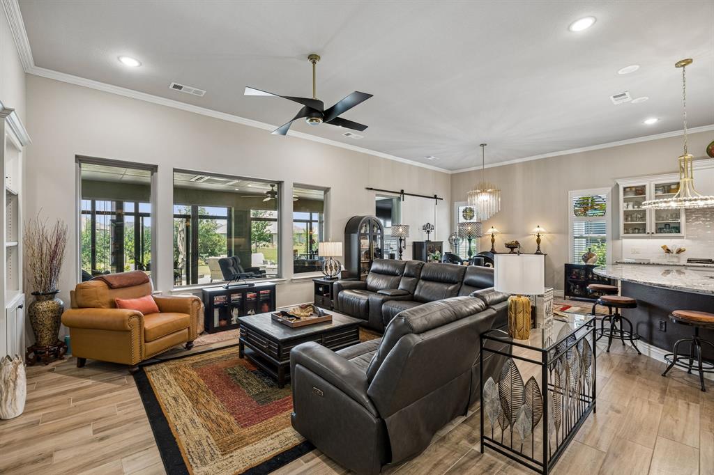 8412 Cocobolo Drive Property Photo 8